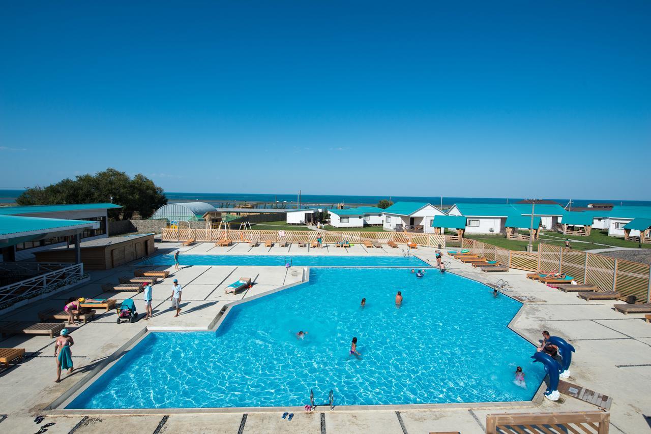 Aquamarine Resort Akshi Extérieur photo